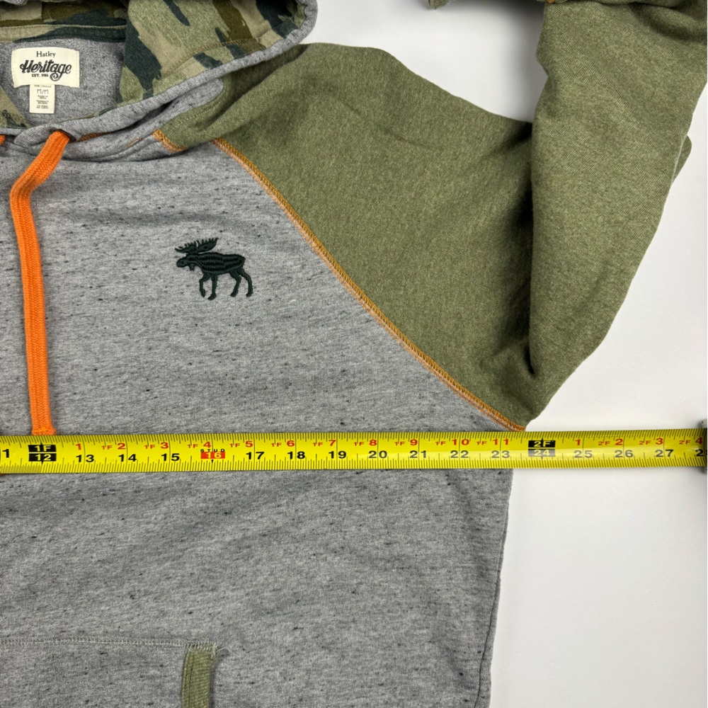 Hatley little blue house Gray and Olive Hoodie with Orange Accents size medium - Picture 7 of 10